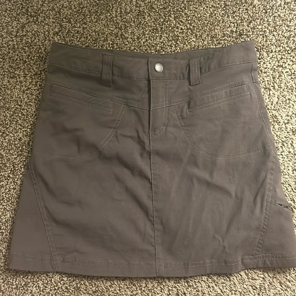 Athleta Skort Size 2 - Picture 1 of 4